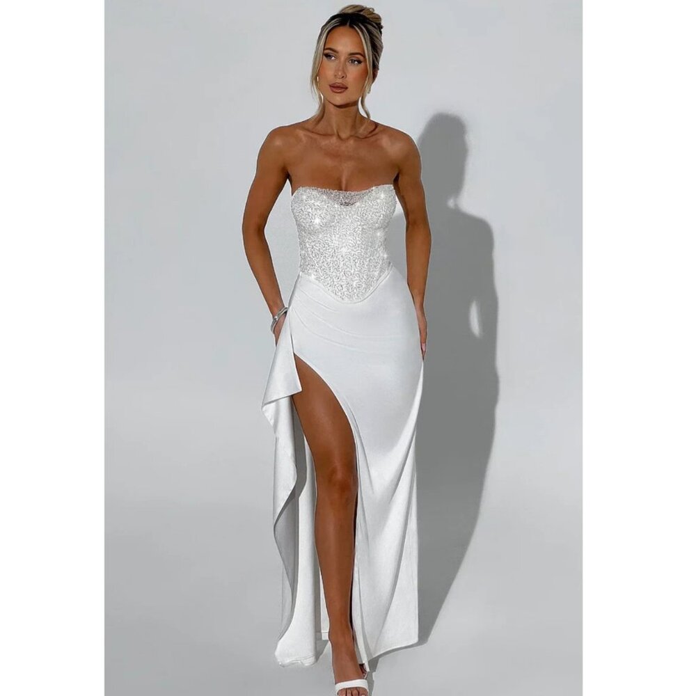 Alega the Label Meliza Set (Never Worn)